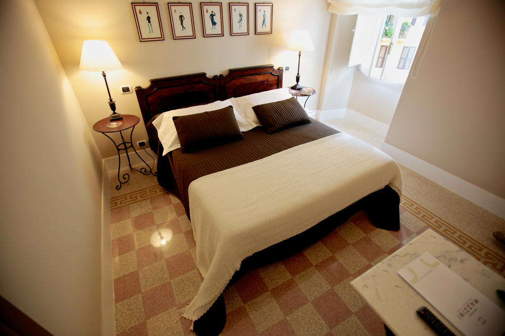Residenza Mazzini Bed & Breakfast Rome Ruang foto